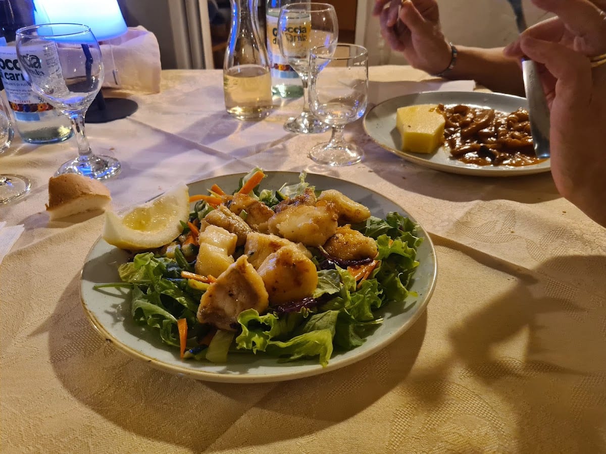 Insalata di pesce